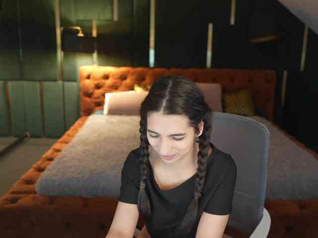 AnettaKiss webcam