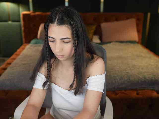 AnettaKiss webcam