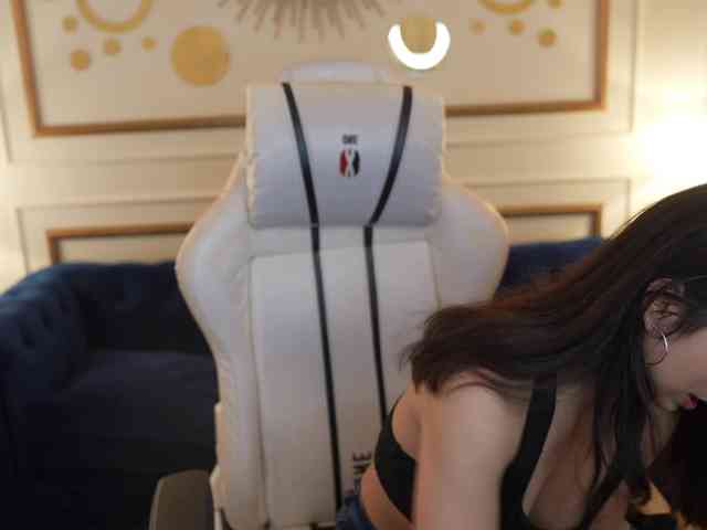 AnettaKiss webcam