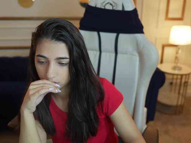 AnettaKiss webcam