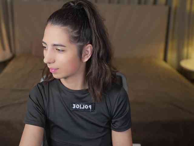 AnettaKiss webcam
