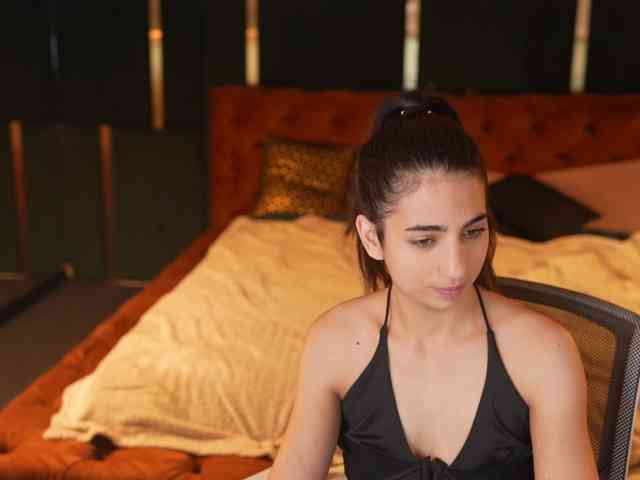 AnettaKiss webcam