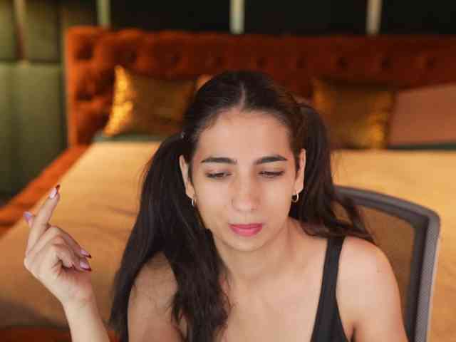 AnettaKiss webcam