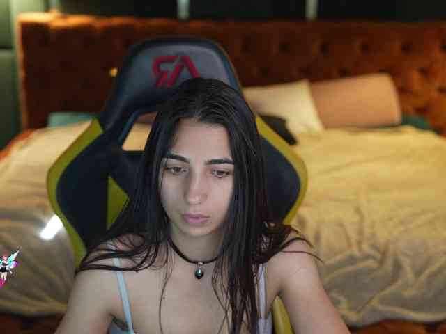 AnettaKiss webcam