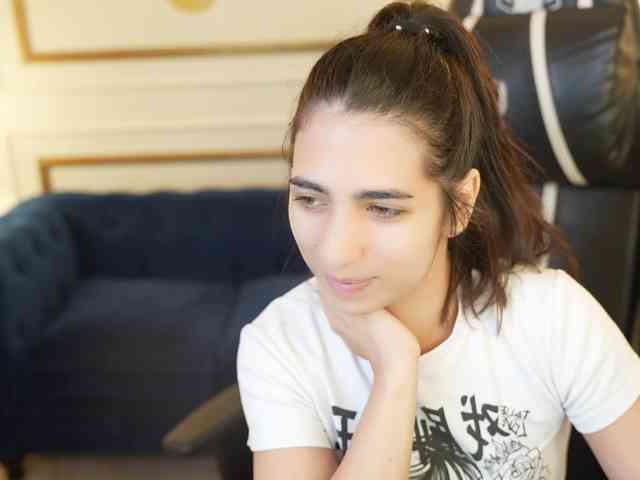 AnettaKiss webcam