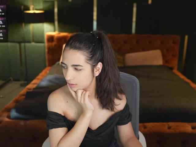 AnettaKiss webcam