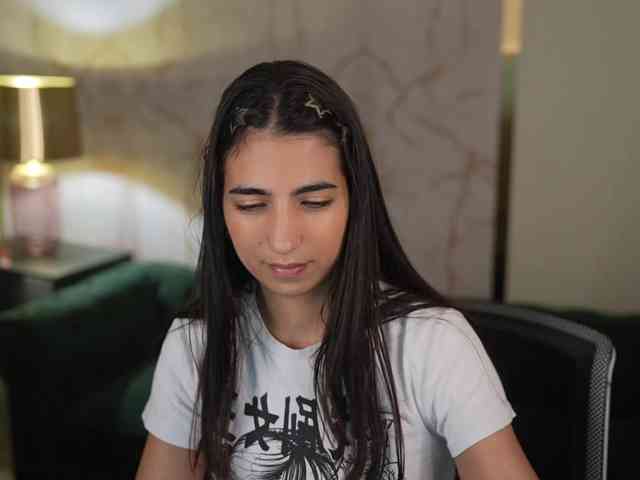 AnettaKiss webcam