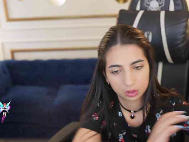 AnettaKiss webcam