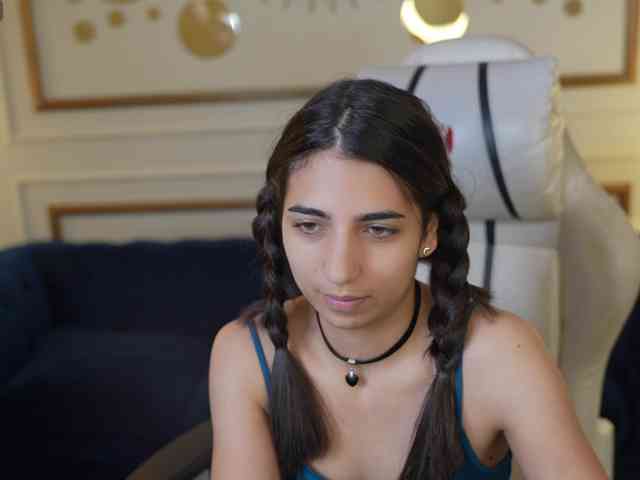 AnettaKiss webcam