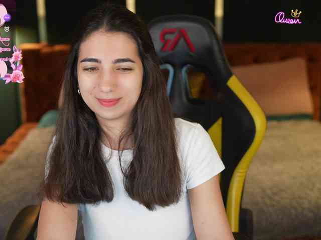 AnettaKiss webcam