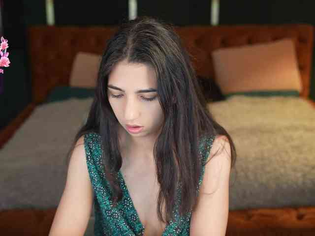 AnettaKiss webcam