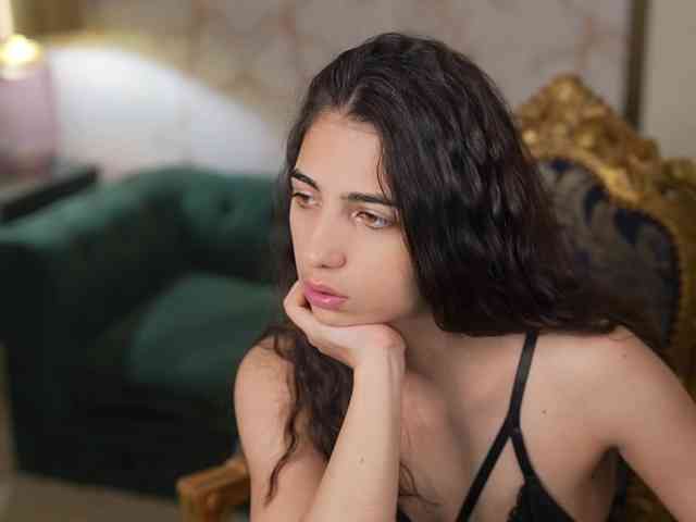 AnettaKiss webcam