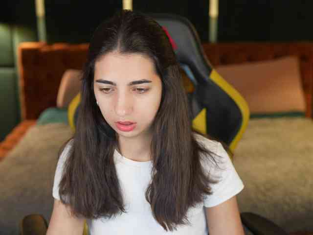 AnettaKiss webcam