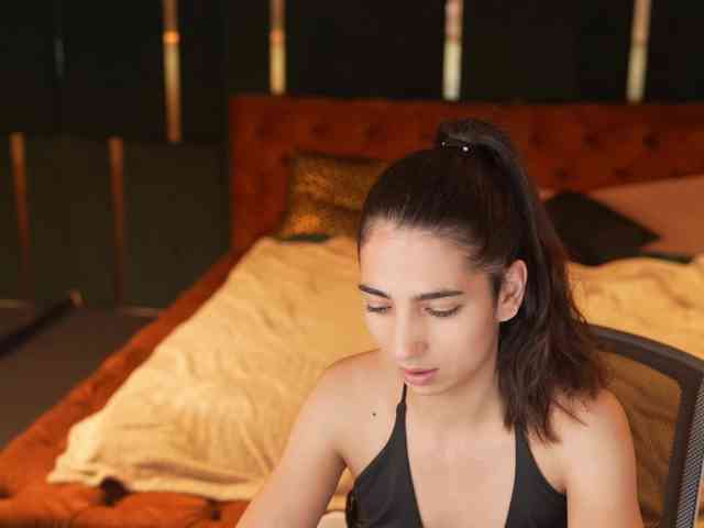AnettaKiss webcam