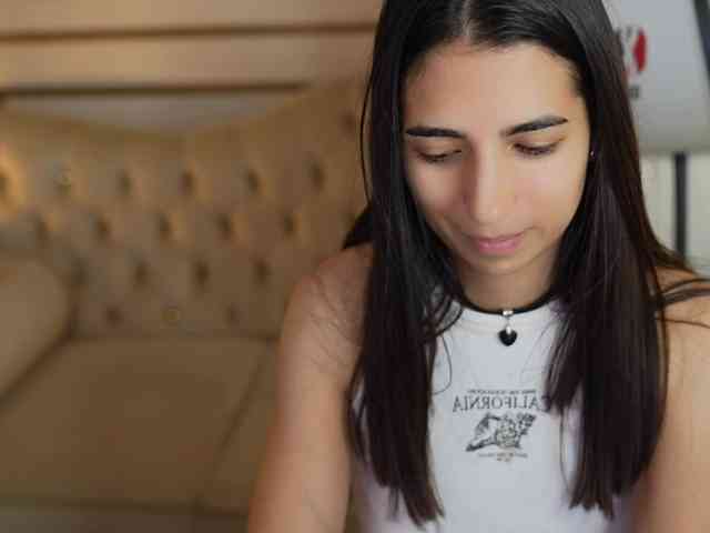 AnettaKiss webcam