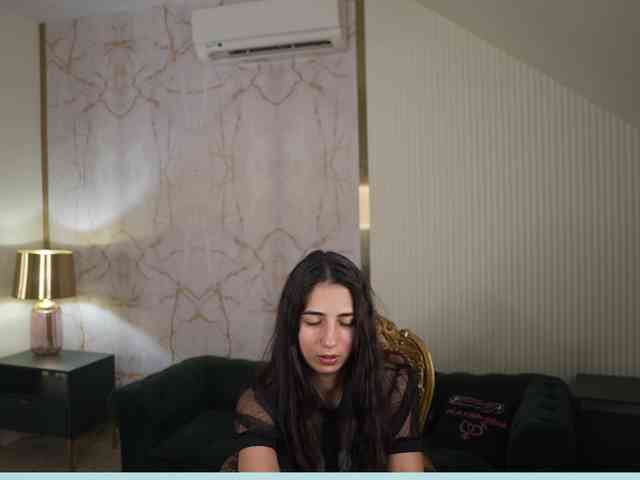 AnettaKiss webcam