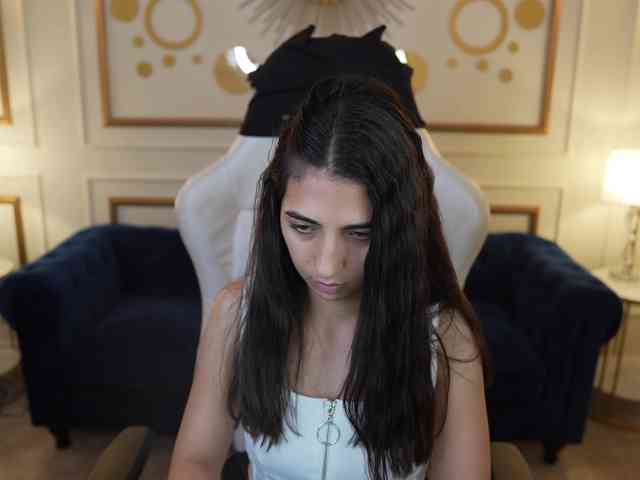 AnettaKiss webcam