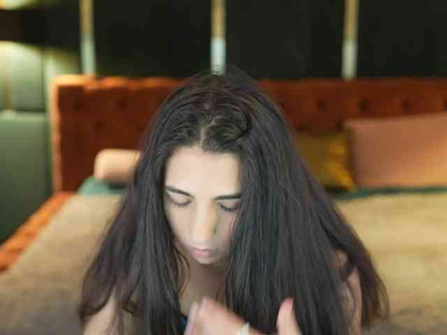 AnettaKiss webcam