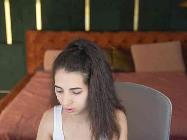 AnettaKiss webcam