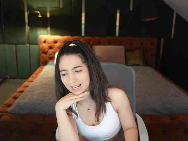 AnettaKiss webcam