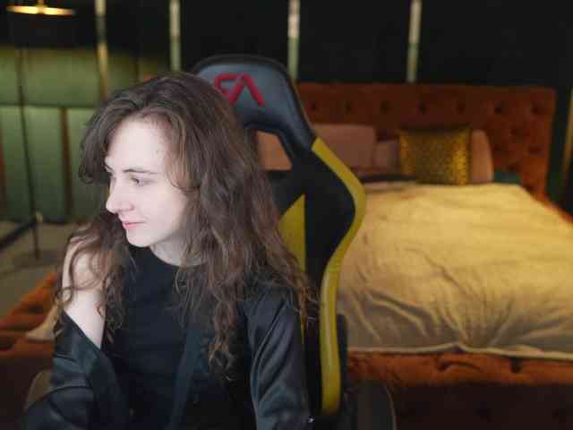 OrlyFlame webcam