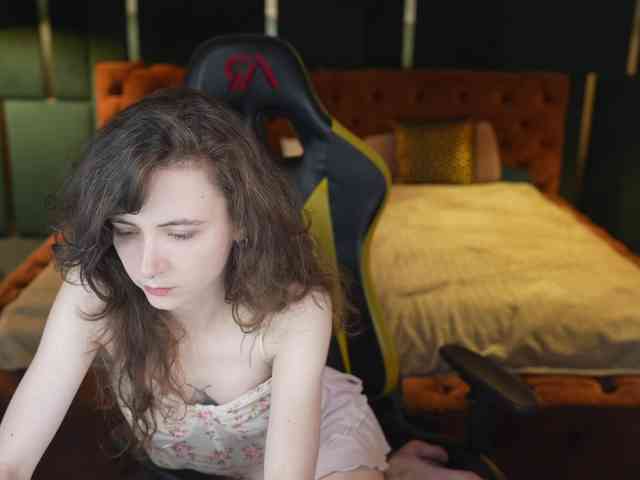 OrlyFlame webcam