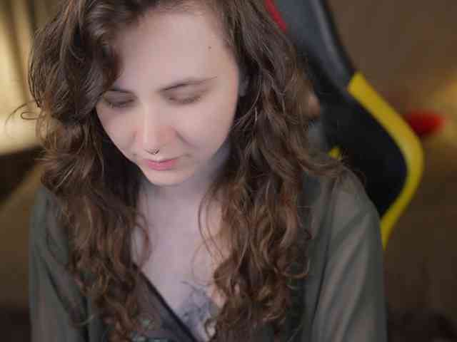 OrlyFlame webcam