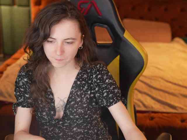 OrlyFlame webcam