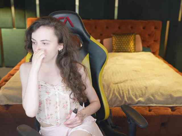 OrlyFlame webcam