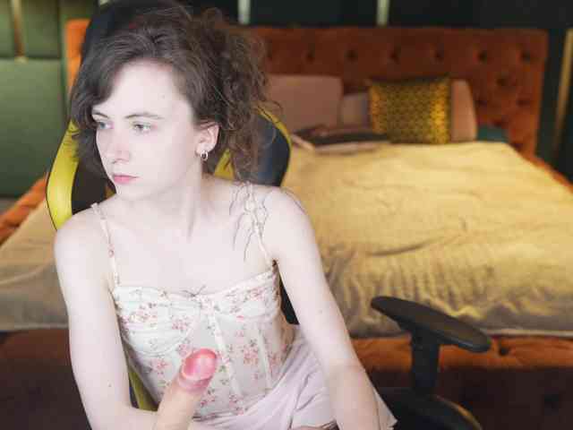 OrlyFlame webcam