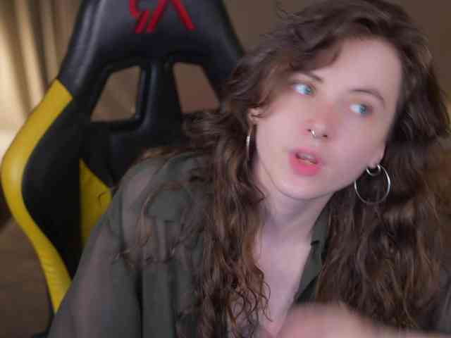 OrlyFlame webcam