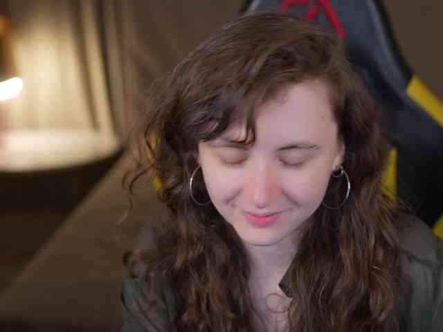 OrlyFlame webcam
