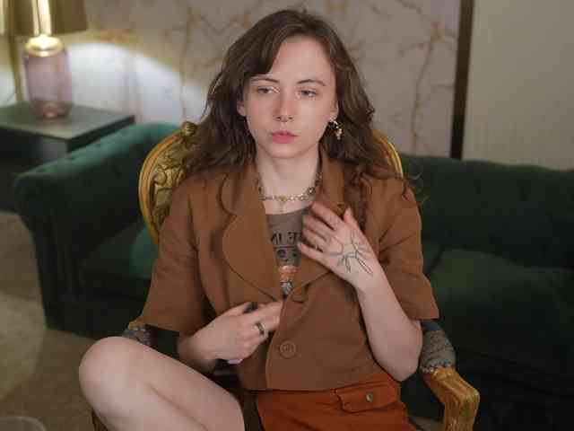Модель: OrlyFlame