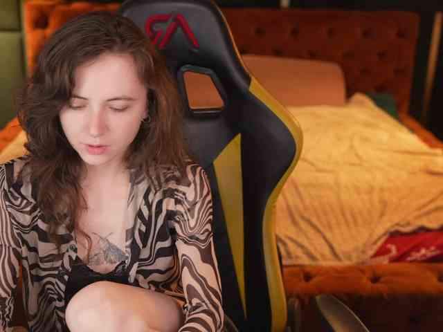 OrlyFlame webcam