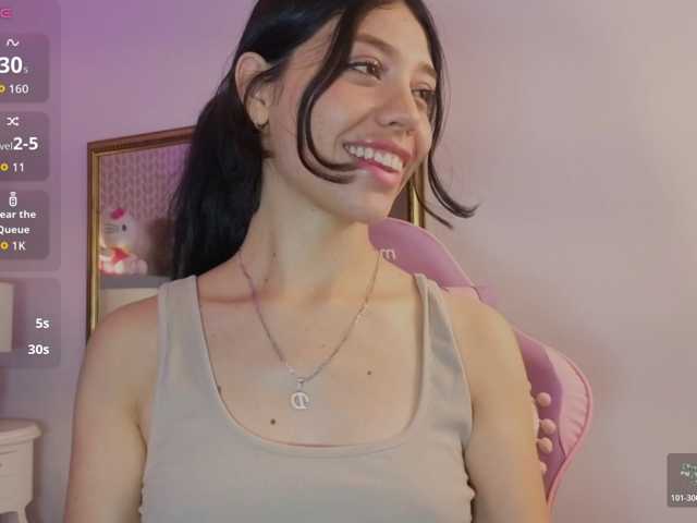 CheryelFoxx, live now on BongaCams