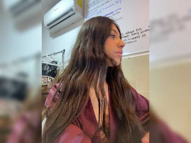 CheryelFoxx live cam on BongaCams