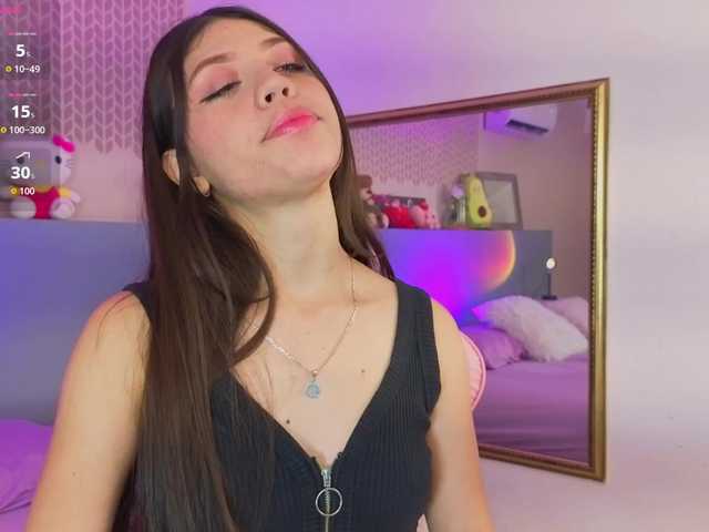CheryelFoxx live cam on BongaCams