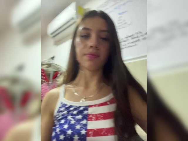 CheryelFoxx live cam on BongaCams