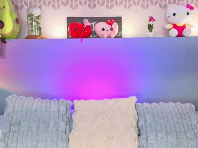 CheryelFoxx live cam on BongaCams