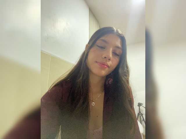 CheryelFoxx live cam on BongaCams