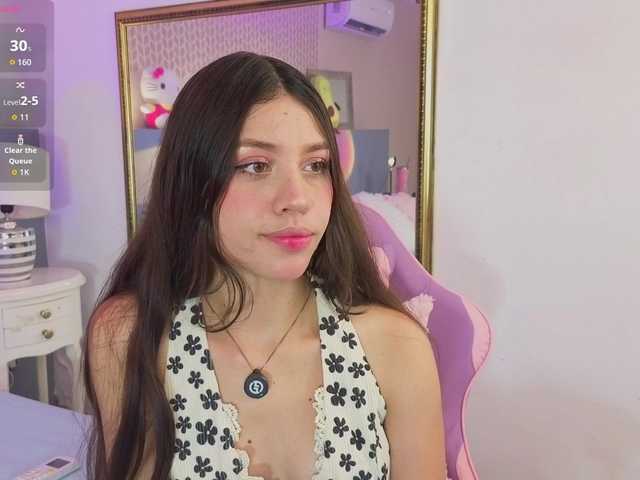 CheryelFoxx live webcam show