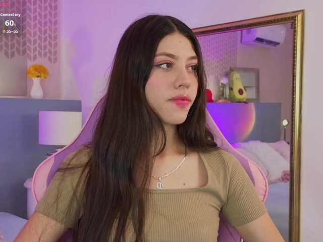 CheryelFoxx live cam on BongaCams
