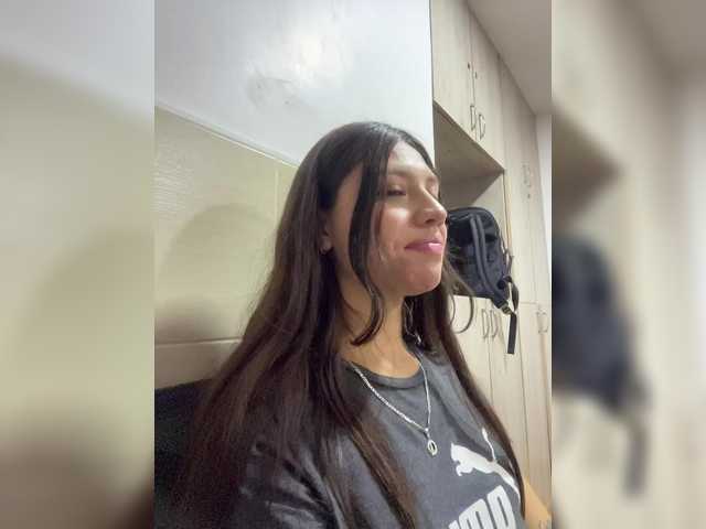 CheryelFoxx live cam on BongaCams