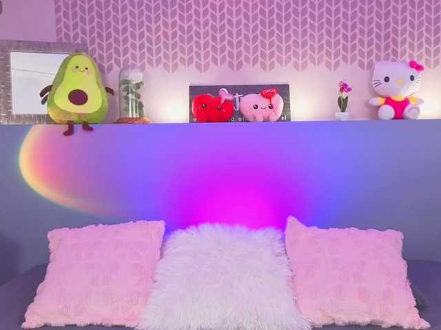 CheryelFoxx live cam on BongaCams