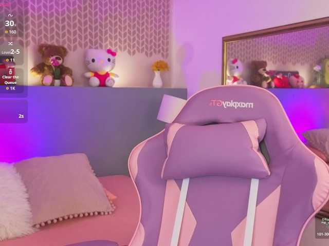 CheryelFoxx live cam on BongaCams