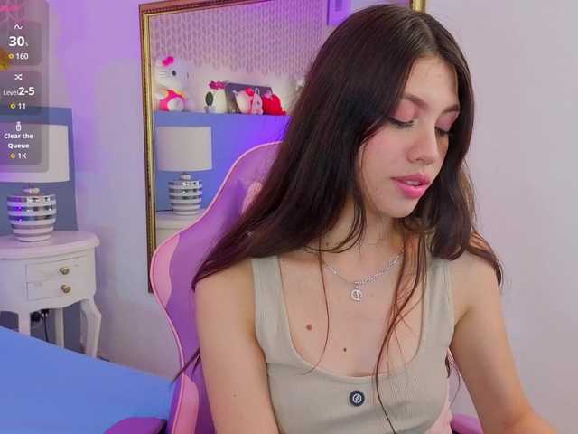 CheryelFoxx live cam on BongaCams