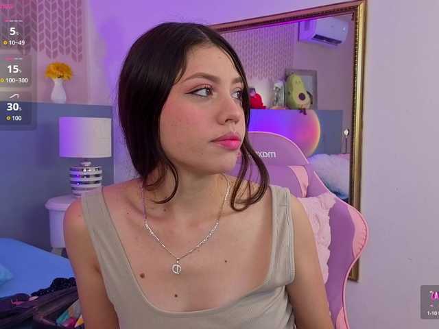 CheryelFoxx live cam on BongaCams