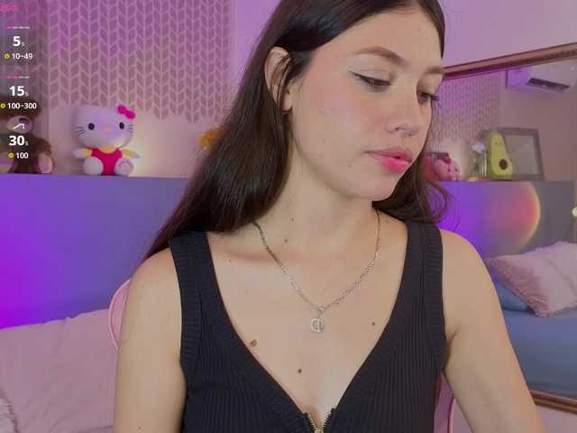 CheryelFoxx live cam on BongaCams