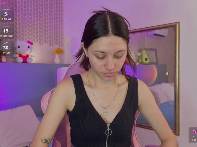 CheryelFoxx live cam on BongaCams