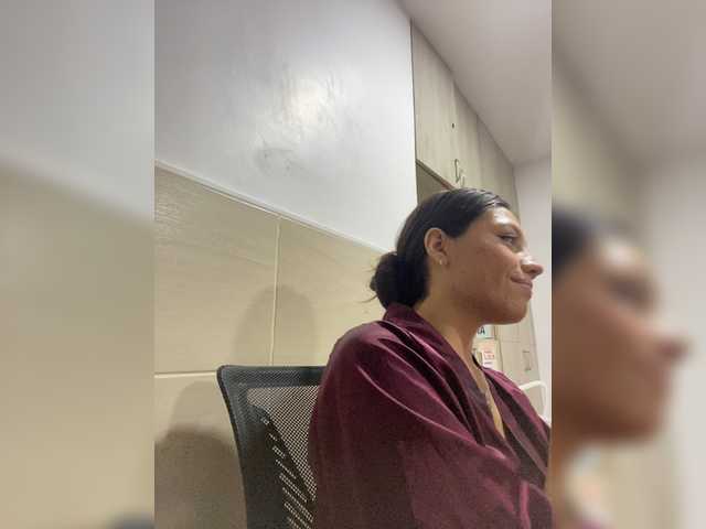 CheryelFoxx live cam on BongaCams